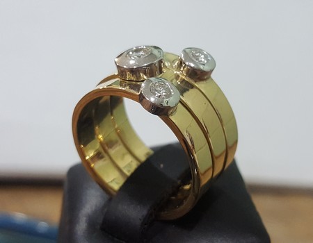 three-band-gold-ring-with-diamonds-made-in-NZ